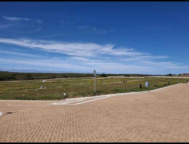 2 BEDROOM HOUSE FOR SALE IN STILBAAI-WES